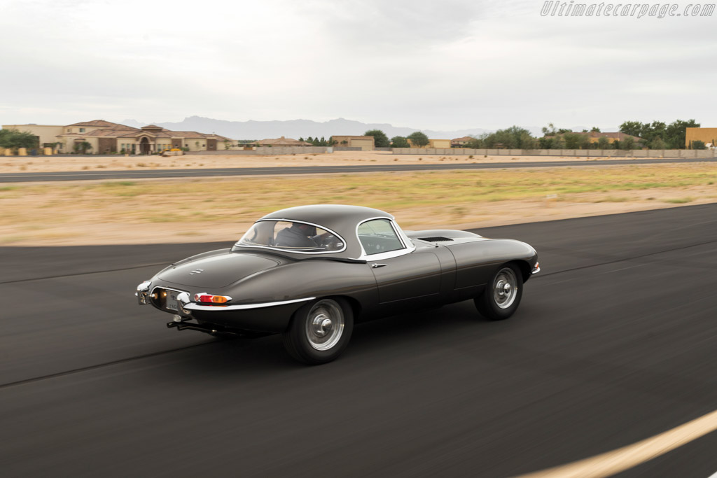 Jaguar E-Type 4.2 Roadster