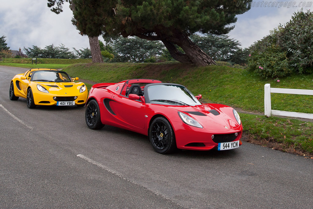 Lotus Elise Sport 220