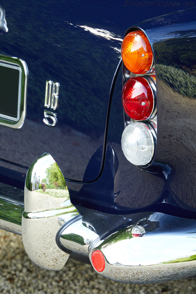 Aston Martin DB5 Vantage Convertible