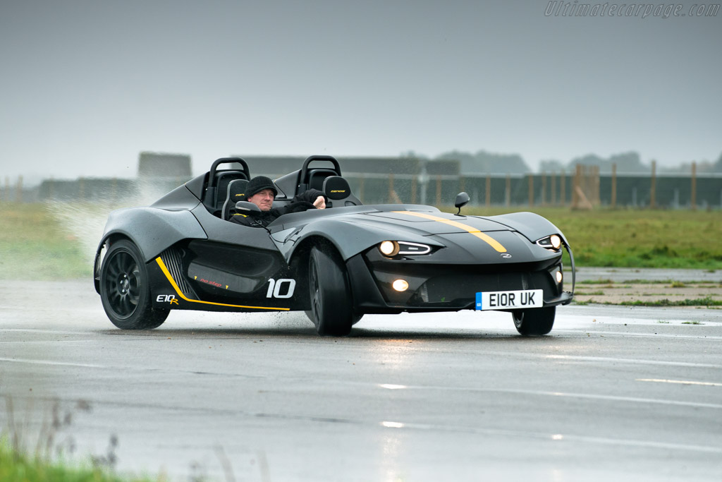 Zenos E10 R