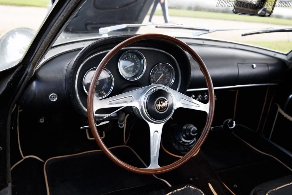 Alfa Romeo Giulietta SZ Coda Tonda - Chassis: AR10126 00019  - 2024 Chantilly Arts & Elegance
