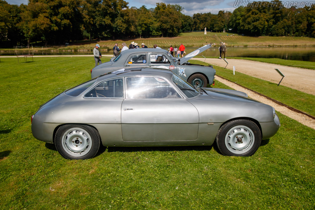 Alfa Romeo Giulietta SZ Coda Tonda - Chassis: AR10126 00019  - 2024 Chantilly Arts & Elegance