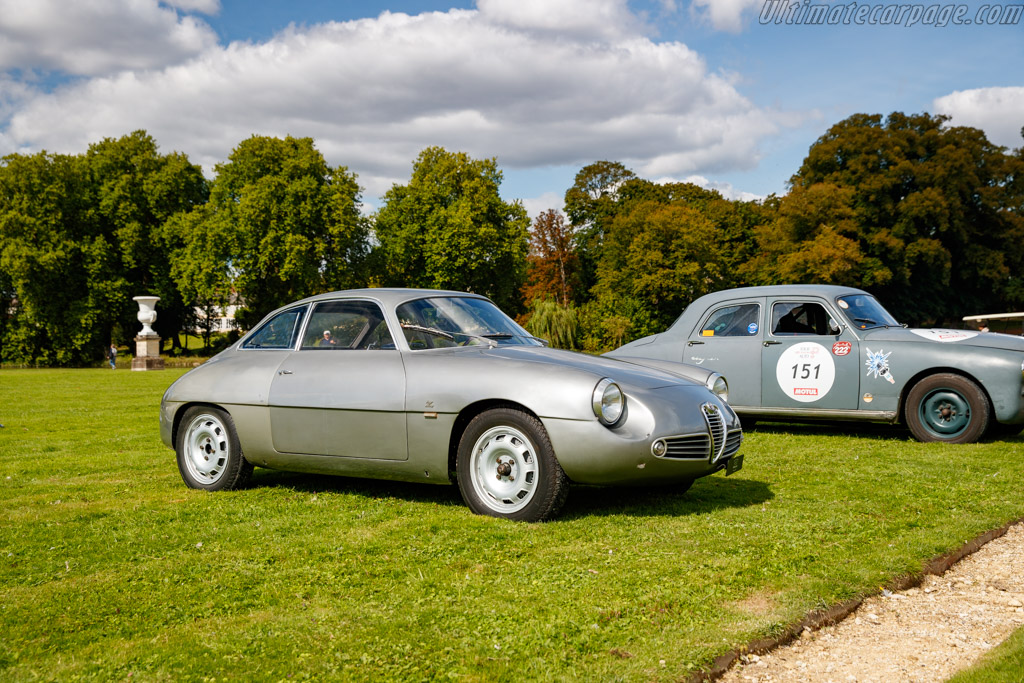Alfa Romeo Giulietta SZ Coda Tonda - Chassis: AR10126 00019  - 2024 Chantilly Arts & Elegance