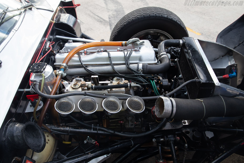 Alfa Romeo Giulia TZ - Chassis: AR10511 750107  - 2018 Imola Classic