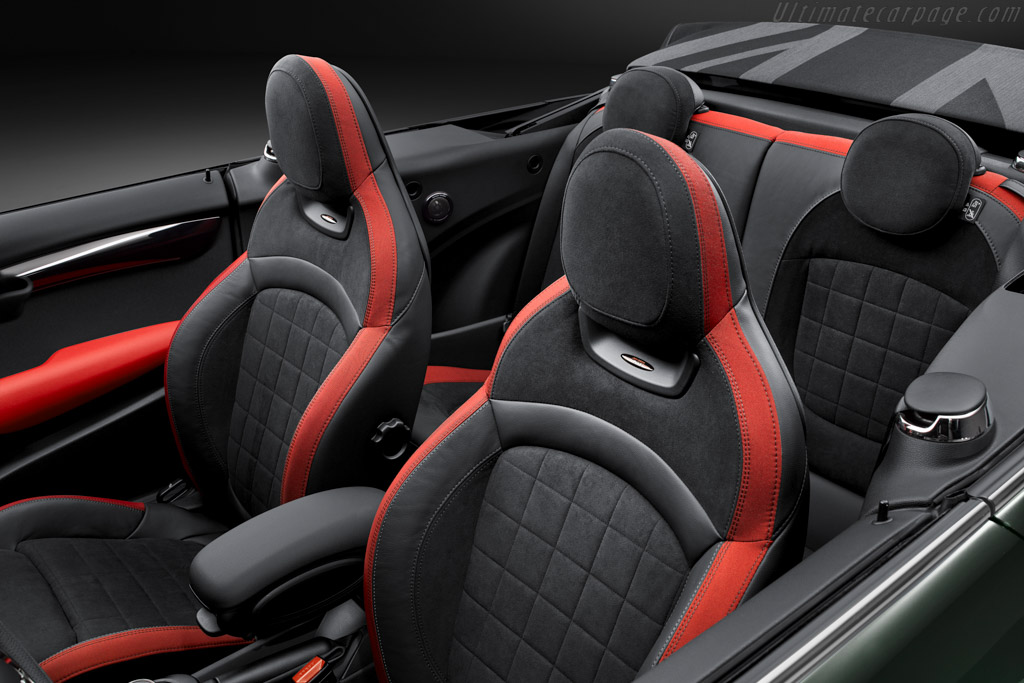 MINI John Cooper Works Convertible