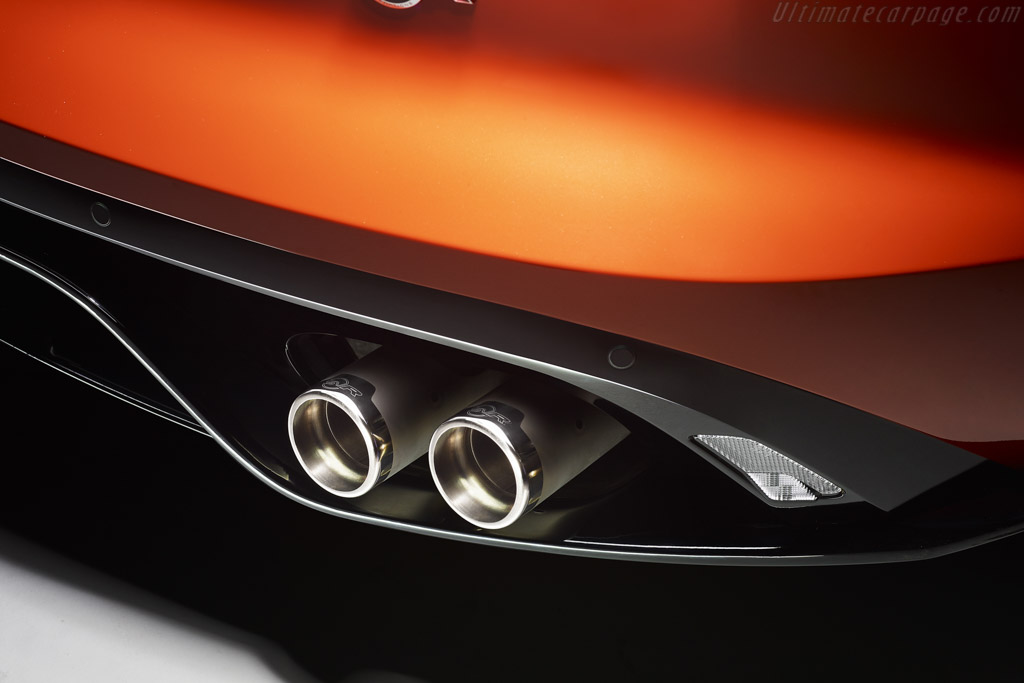Jaguar F-Type SVR Coupe