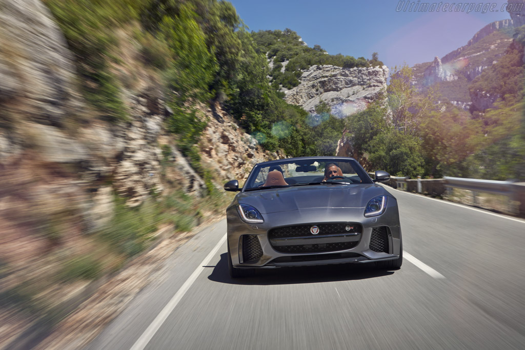 Jaguar F-Type SVR Convertible