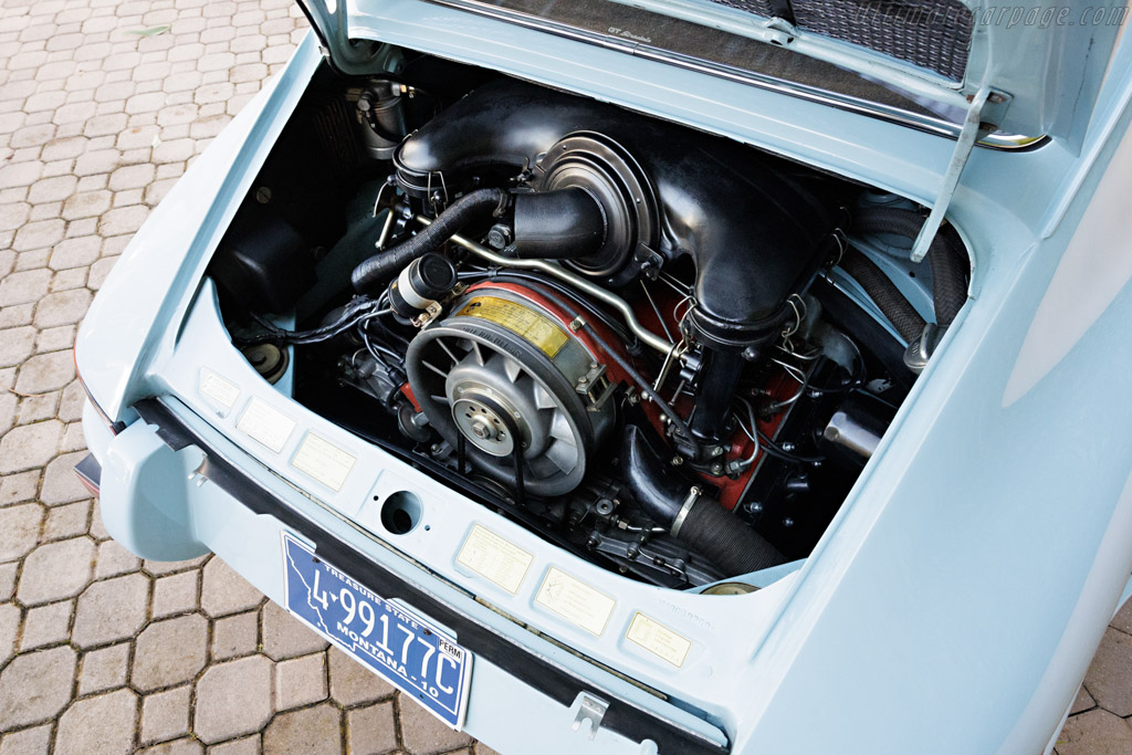 Porsche 911 Carrera RS 2.7 Lightweight