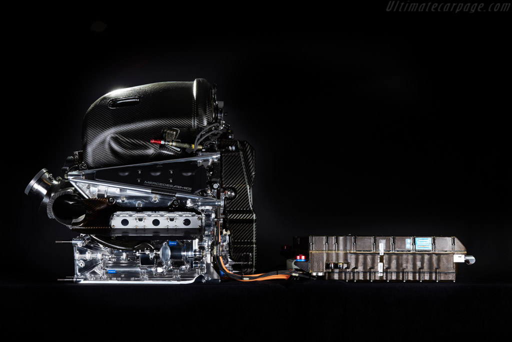 Mercedes-Benz W07 Hybrid