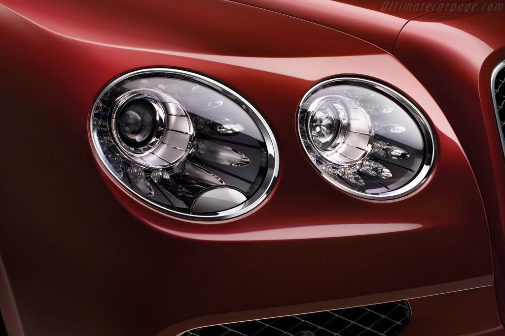 Bentley Flying Spur V8 S