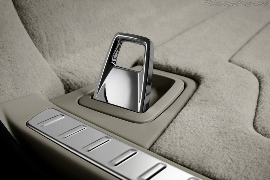 Volvo V90 T8