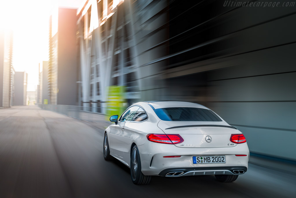 Mercedes-AMG C 43 Coupe 4MATIC