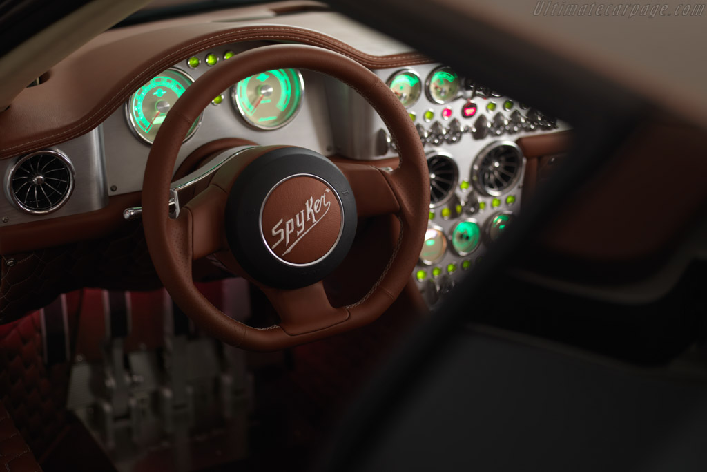 Spyker C8 Preliator