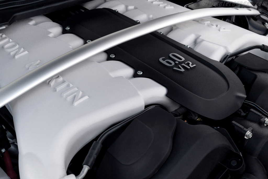 Aston Martin V12 Vantage S