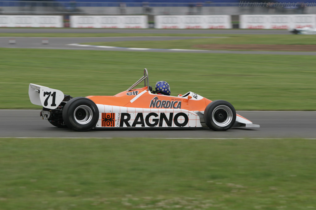 Arrows A4 Cosworth - Chassis: A4-5  - 2005 Silverstone Classic