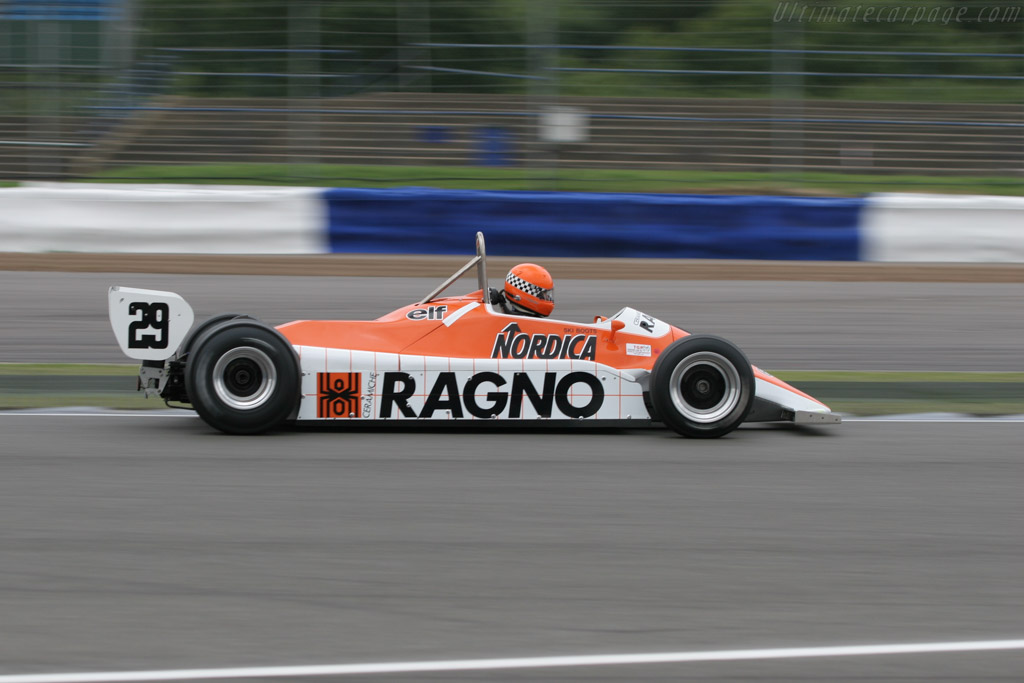 Arrows A4 Cosworth - Chassis: A4-3  - 2005 Silverstone Classic