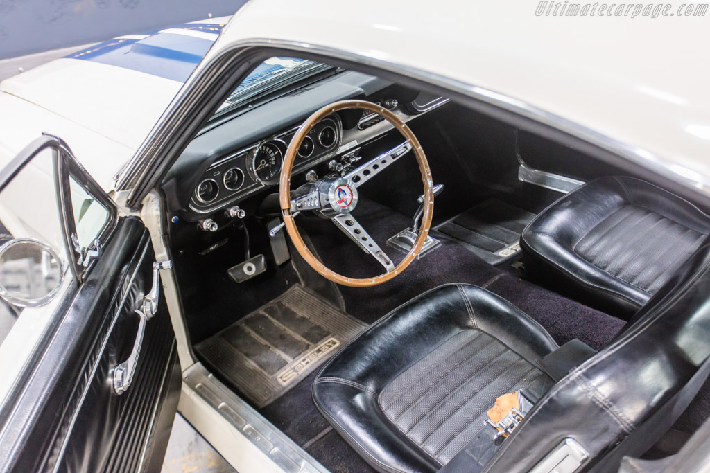 Ford Shelby Mustang GT350 H