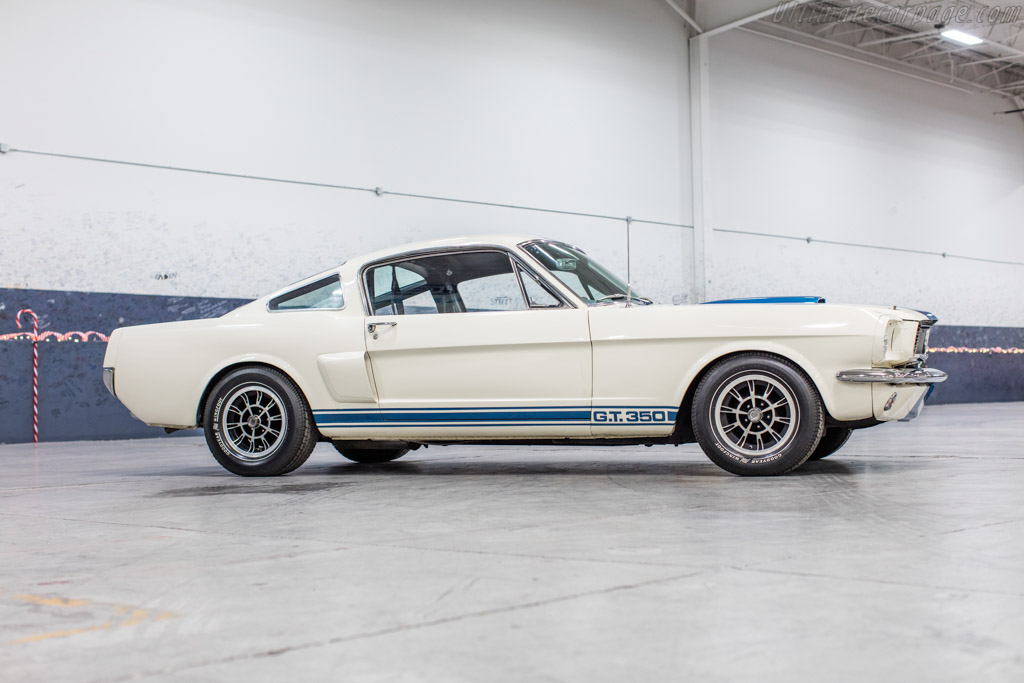 Ford Shelby Mustang GT350 H