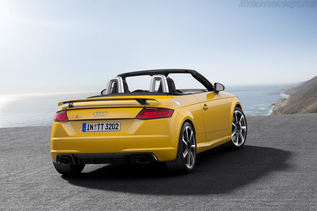Audi TT RS Roadster