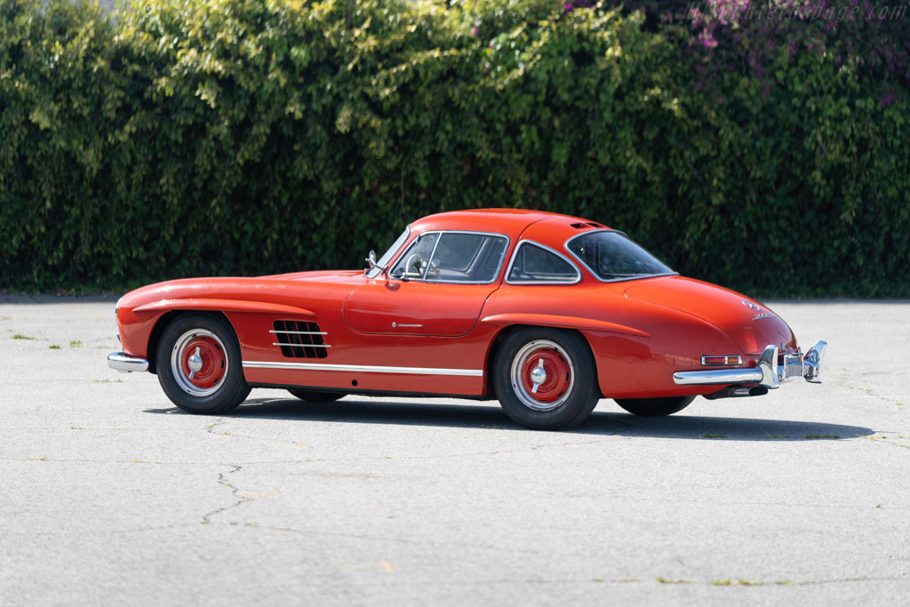 Mercedes-Benz 300 SL 'Gullwing' Coupe
