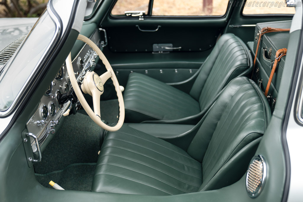 Mercedes-Benz 300 SL 'Gullwing' Coupe