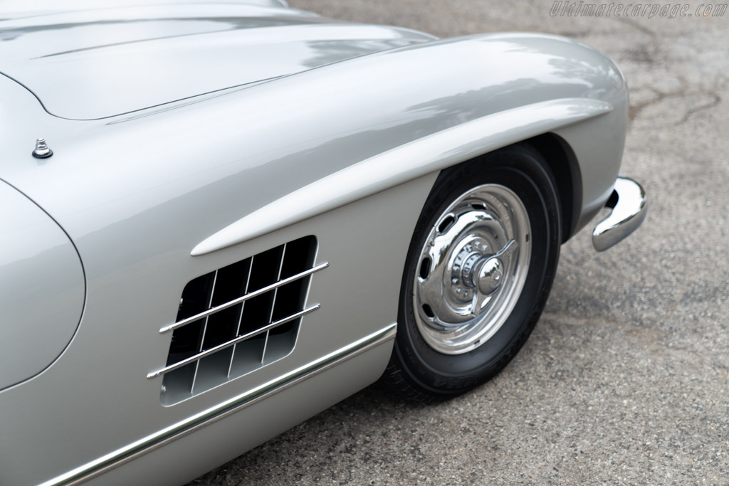 Mercedes-Benz 300 SL 'Gullwing' Coupe