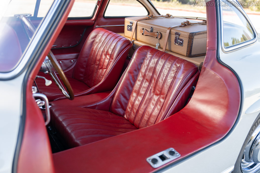 Mercedes-Benz 300 SL 'Gullwing' Coupe