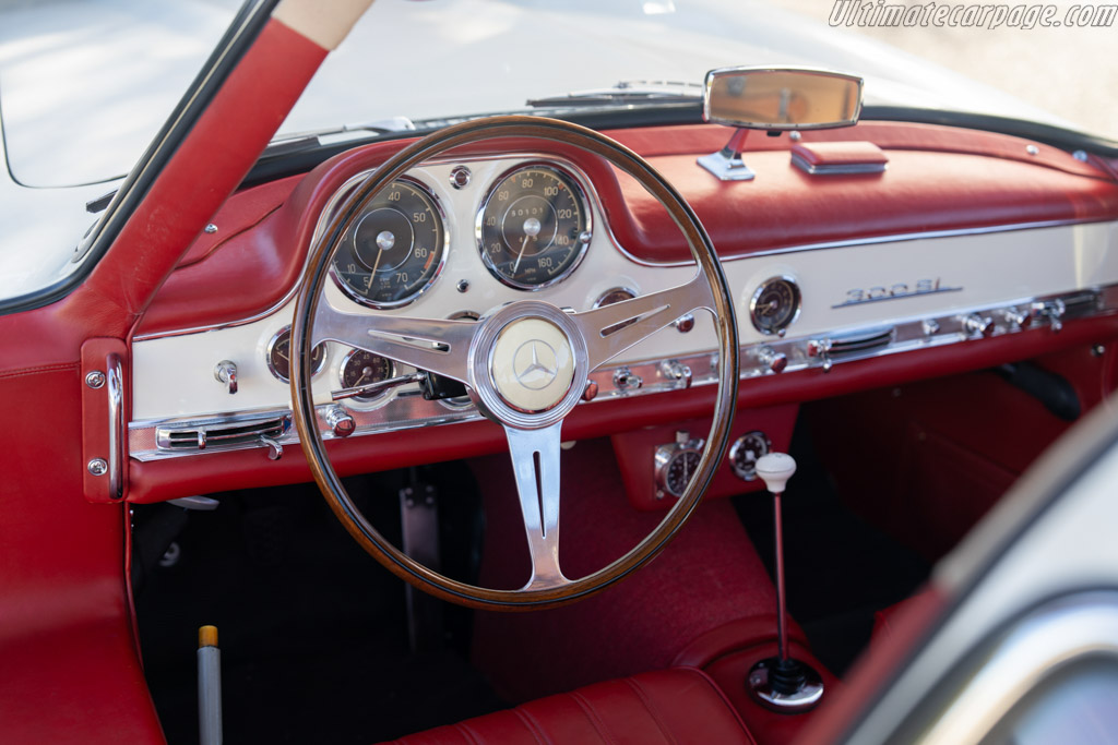Mercedes-Benz 300 SL 'Gullwing' Coupe