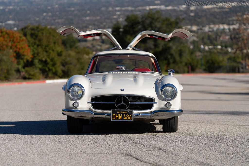 Mercedes-Benz 300 SL 'Gullwing' Coupe