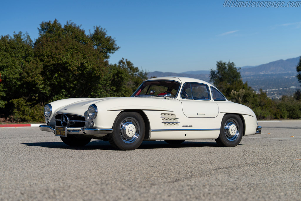 Mercedes-Benz 300 SL 'Gullwing' Coupe