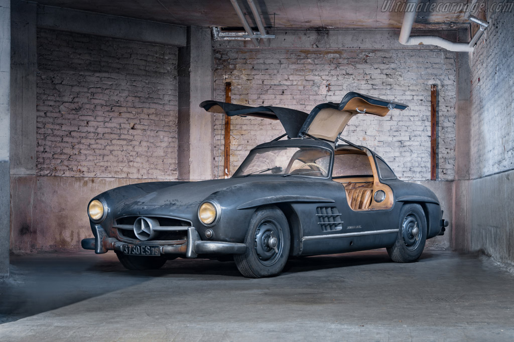 Mercedes-Benz 300 SL 'Gullwing' Coupe