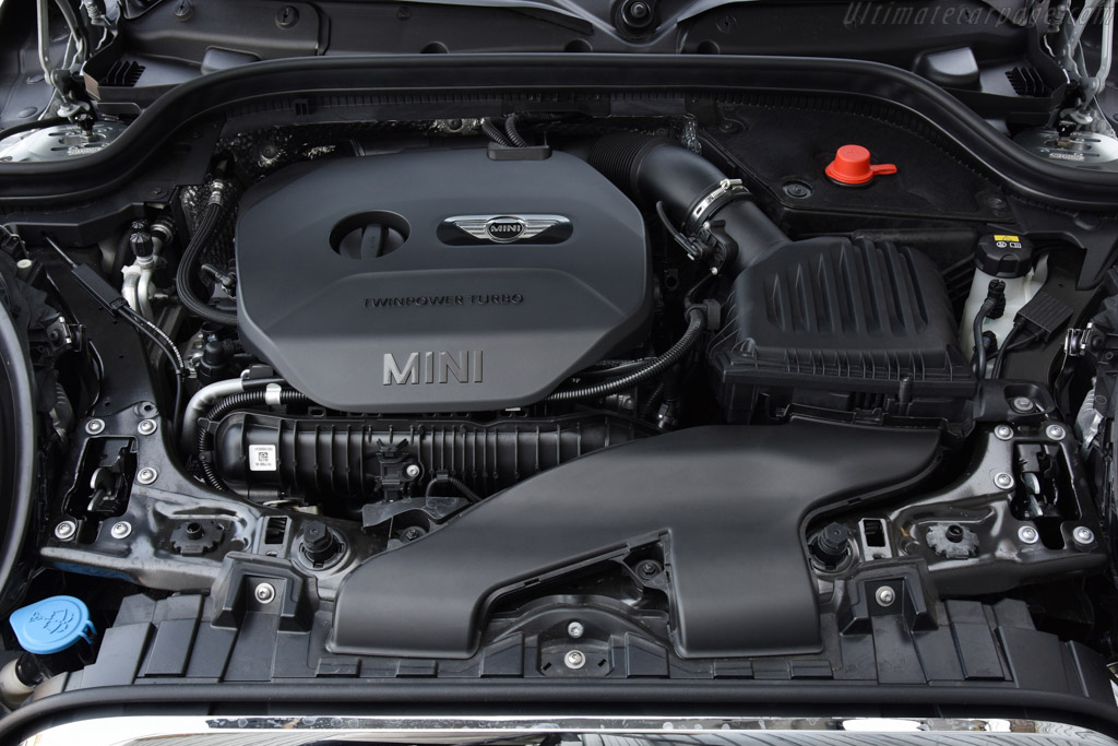 MINI John Cooper Works Challenge