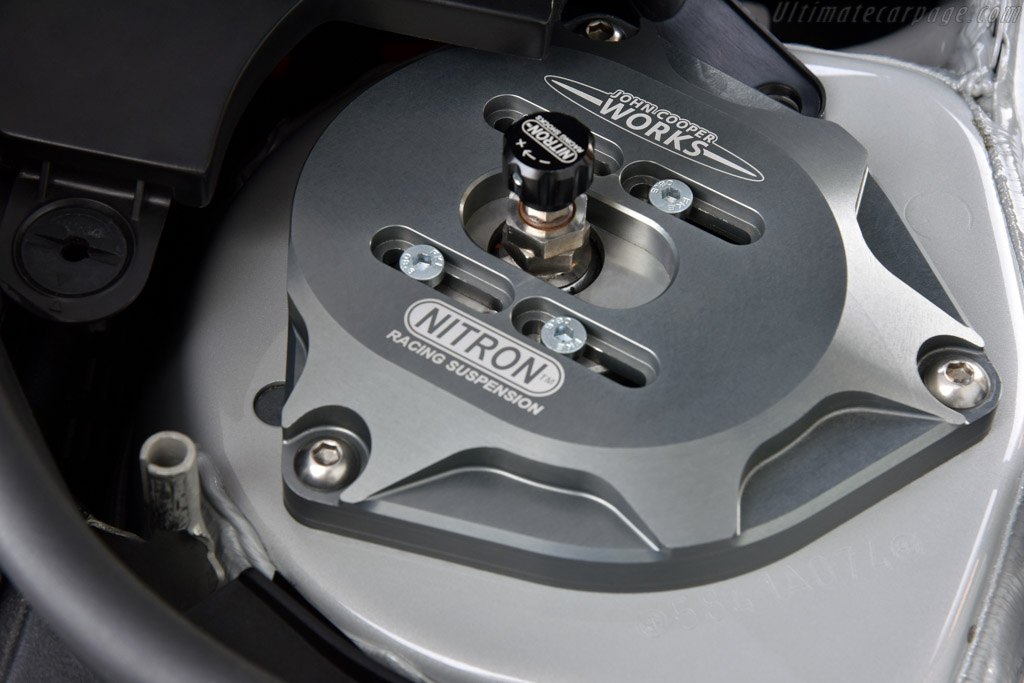 MINI John Cooper Works Challenge