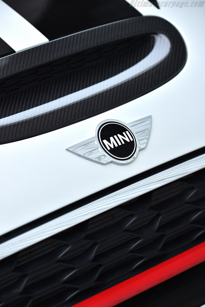 MINI John Cooper Works Challenge