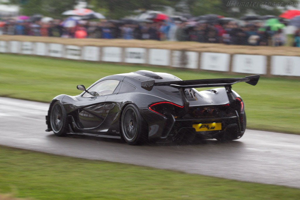 2016 McLaren P1 LM