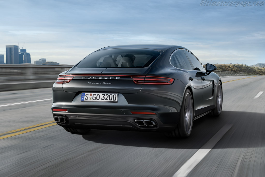 Porsche Panamera Turbo
