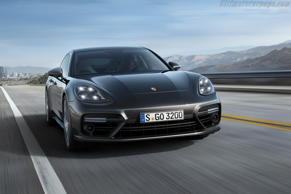 Porsche Panamera Turbo