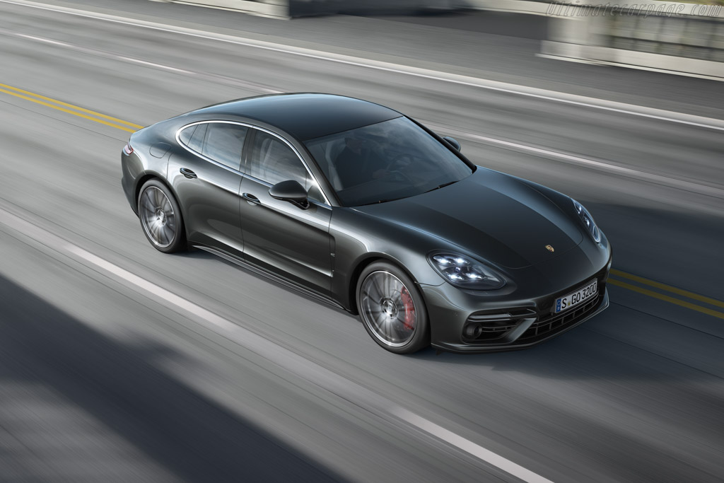 Porsche Panamera Turbo