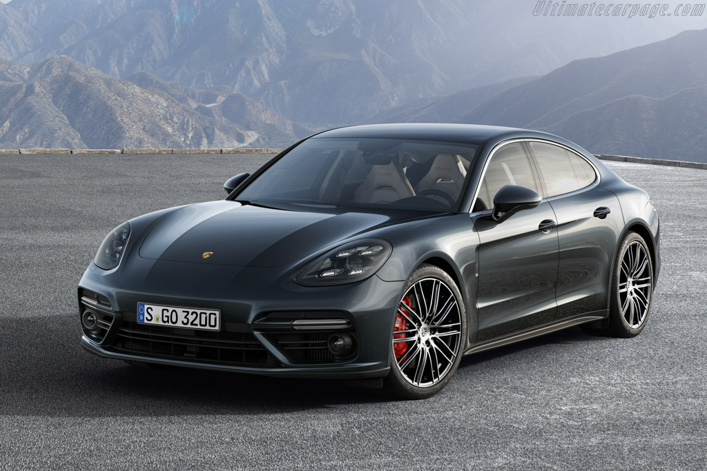 Porsche Panamera Turbo