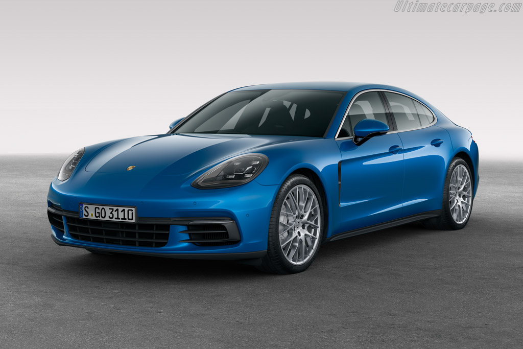 Porsche Panamera 4S