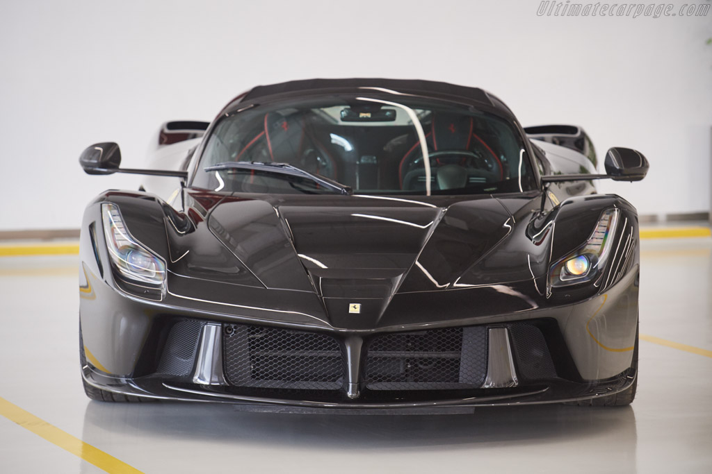 Ferrari LaFerrari Aperta