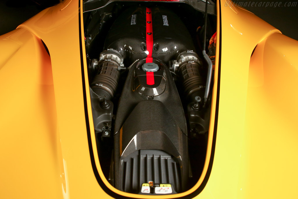 Ferrari LaFerrari Aperta