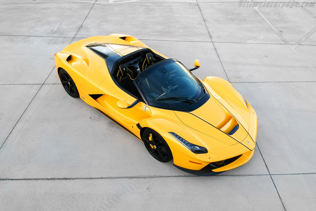 Ferrari LaFerrari Aperta