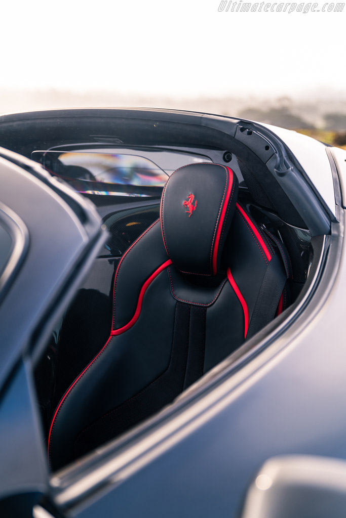 Ferrari LaFerrari Aperta