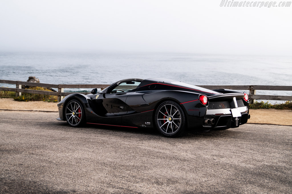 Ferrari LaFerrari Aperta