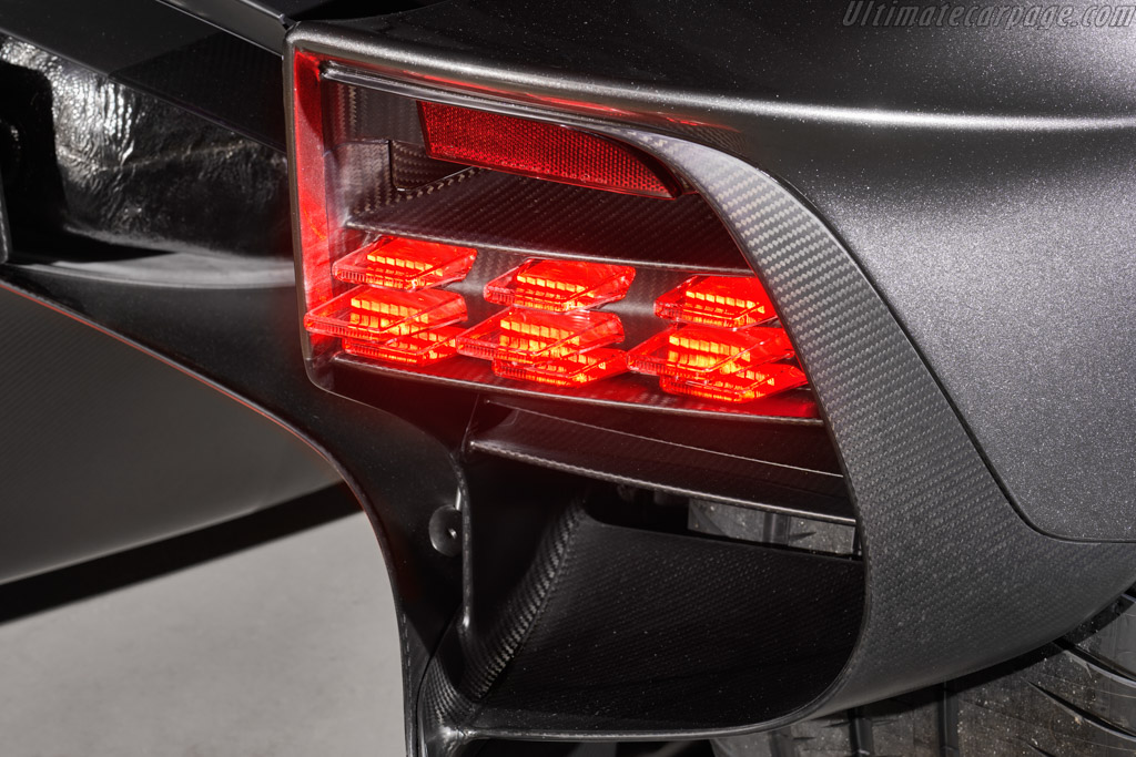 Aston Martin Valkyrie
