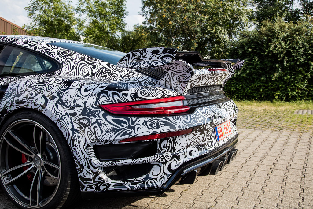 Techart GTstreet R