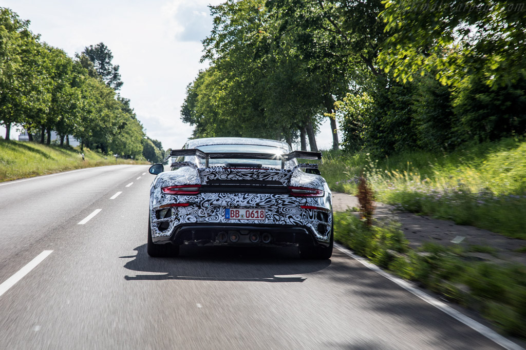 Techart GTstreet R