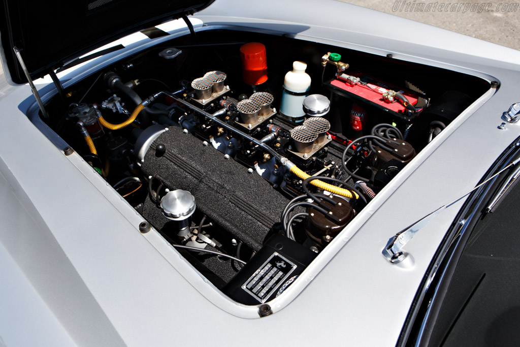 Ferrari 250 GT LWB California Spyder Competizione