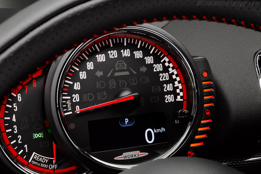MINI John Cooper Works Clubman